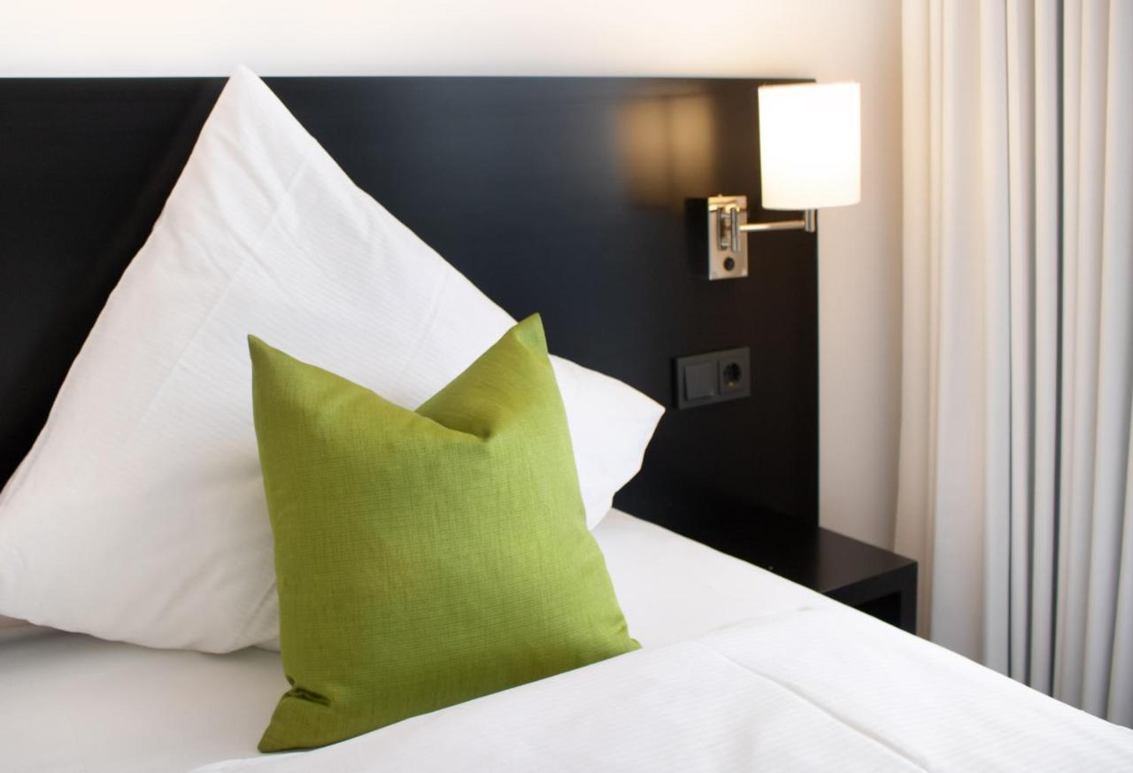 FZ Hotel Fritzlar Buitenkant foto